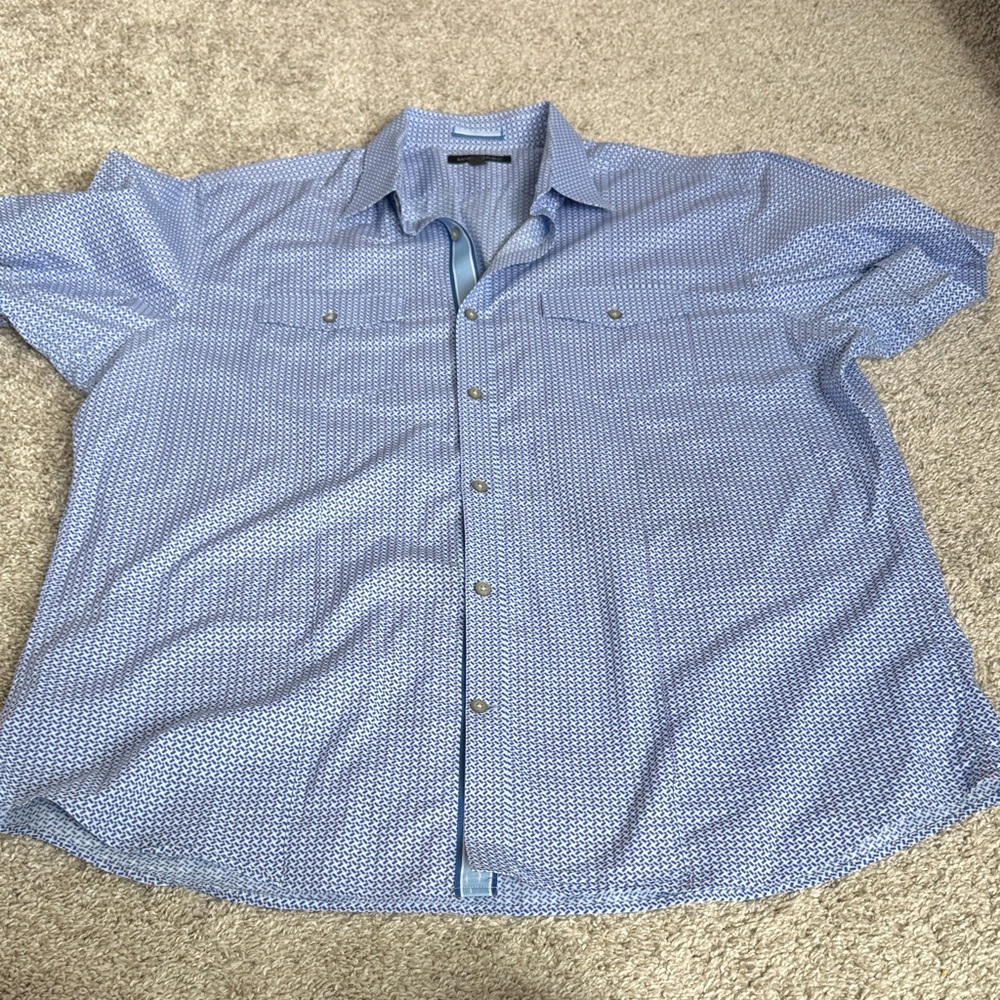 Banana Republic Light Blue Geometric Button-Down Shirt size XL